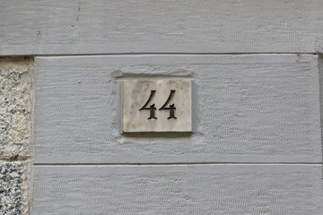 44 numero civico casa, simbolo 