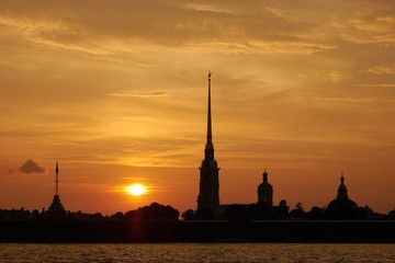 Obraz premium silhouette of the tower at sunset