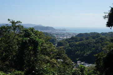 Fototapeta na wymiar Kamakura: Aussicht mit Meerblick