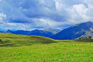 Fototapeta premium Piani di Bobbio, Alpi Orobie. Panorama di montagna