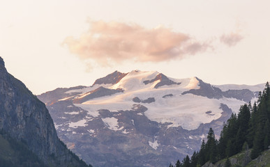 Obraz premium Panoramic view of Mount Rose at sunset in the Gressoney valley in summer