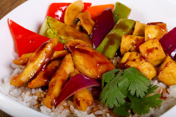 Wok with rice, cheese and tofu