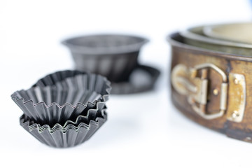 Old utensils used in the kitchen. Accessories for cooking old-style dishes.