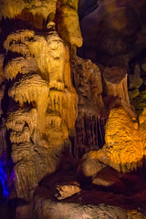 Fototapeta na wymiar Beautiful view in the stalactite cave