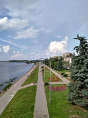 Набережная 