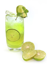 Fresh lemon juice cool drink