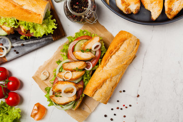 Chicken sandwich.