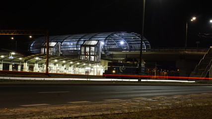 Bydgoska stacja tramwajowa nocą © Krystian
