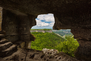 Cave City - Mangup