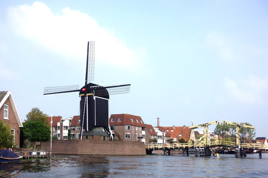 Rembrandt bridge and windmill De Put in Leiden
