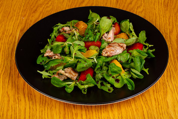 Salad with quail