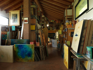 Obraz na płótnie Canvas Ambiente studio di un pittore