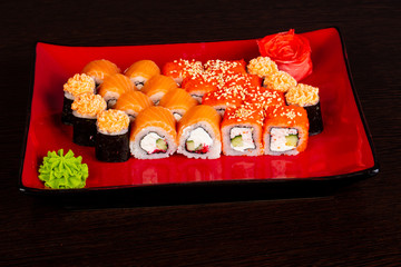 Japanese roll set