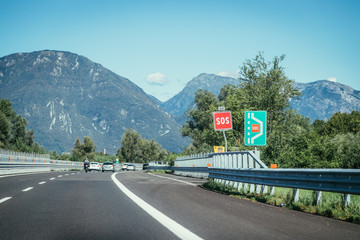 Pannenbucht auf Autobahn