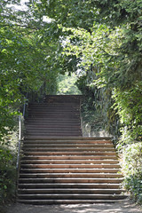 treppe im speyerer domgarten