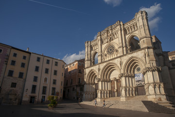 Fototapeta na wymiar Catedral de Santa María y San Julián de Cuenca, España