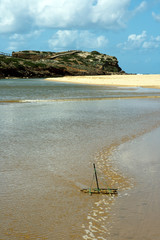 Floß am Strand