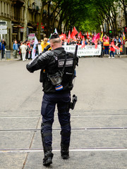 En France,le 1er mai 2017 c'est la fête du travail.j'ai pris quelques clichés et ce qui ma ...