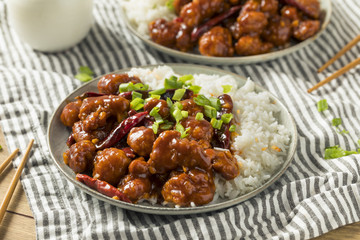 Homemade Chinese General Tsos Chicken