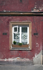 Fototapeta na wymiar Fenster in der warschauer Altstadt.