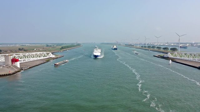 RORO Ferries Timelapse in and out of Rotterdam Port