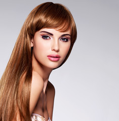 Obraz premium Beautiful sexy woman with long hair