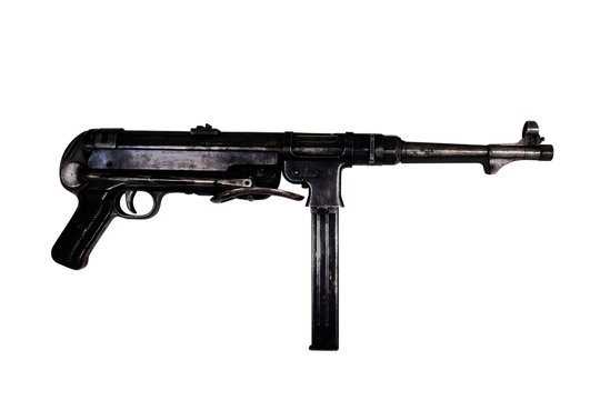 old submachine gun MP-40 9mm, isolate