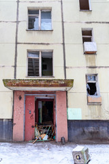Fototapeta na wymiar Abandoned dwelling house in Russia