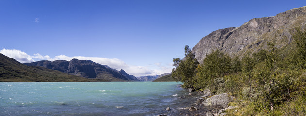 Fototapeta na wymiar View to the Lake Gjende, Norway.