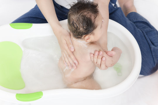 Best 乳幼児子供 Images Stock Photos Vectors Adobe Stock