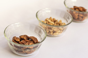 Nueces frutos secos mani