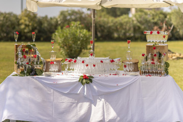 wedding, present, gift, detail, party, bomboniera, bomboniere, ceremony, baptism, italian, favors, restaurant, food, glass, festive, ribbon, background, guest, rose, sweet, indoor, confetti, closeup, 