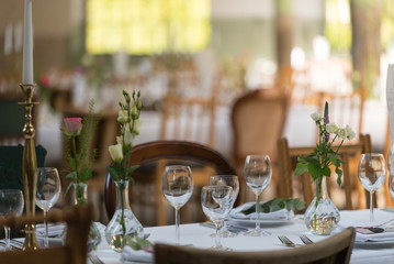 elegant table setting
