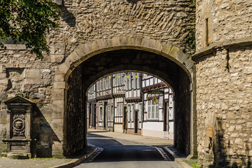 Fototapeta na wymiar Breites Tor in der Stadtmauer von Goslar