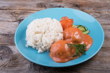 Rice with meat cutlets