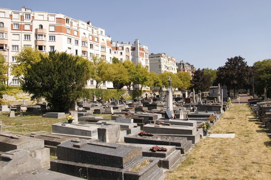 Cimetière de Montrouge à Paris