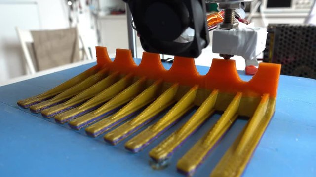Printing  with Plastic Wire Filament on 3D Printer