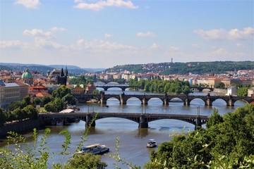 Blick über Prag, Moldau, Brücken