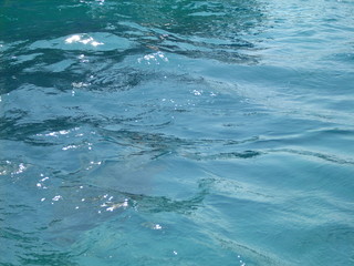 aquamarine water wavelet