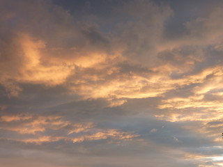 Wolken im Sonnenuntergang