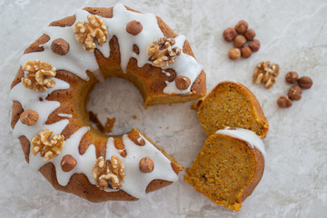 Karotten Nuss Napfkuchen