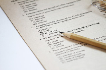 TEST. English test choose the right answer. English grammar test sheet. Multiple choice test. Exam...