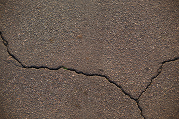 Obraz premium Crack on asphalt