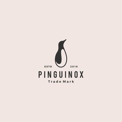 penguin logo retro vintage hipster vector icon illustration © gaga vastard