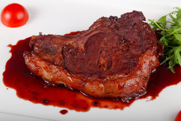 Steak with berry sauce