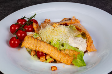 Calad Caesar with grilled salmon