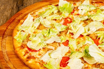 Pizza Caesar with chicken