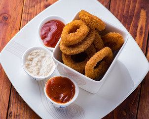 Fried squid rings
