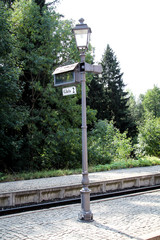 Bahnsteig, Gleis 2 einer Schmalspurbahn