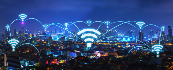 Wireless network and connection city - obrazy, fototapety, plakaty